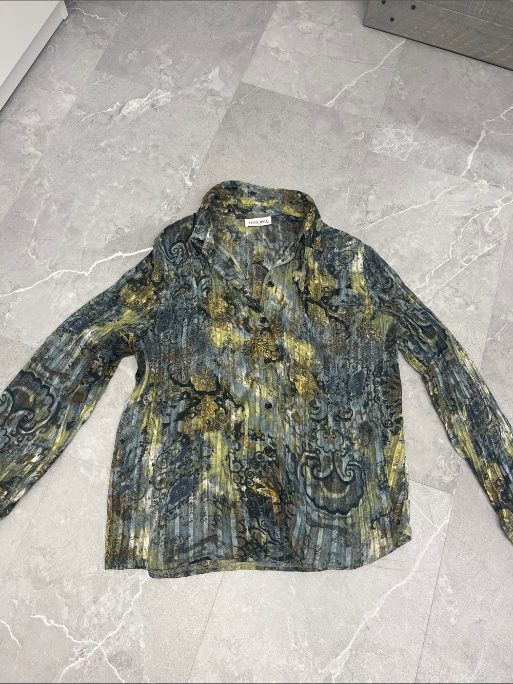 Vintage light blouse in Olive Green and blue-Gray